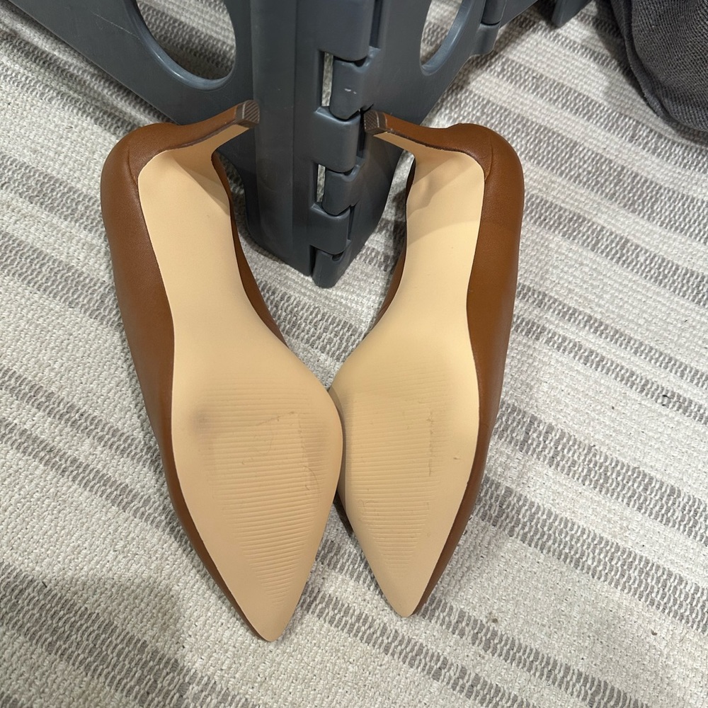 14th And Union Camel Colored Heels - image 4